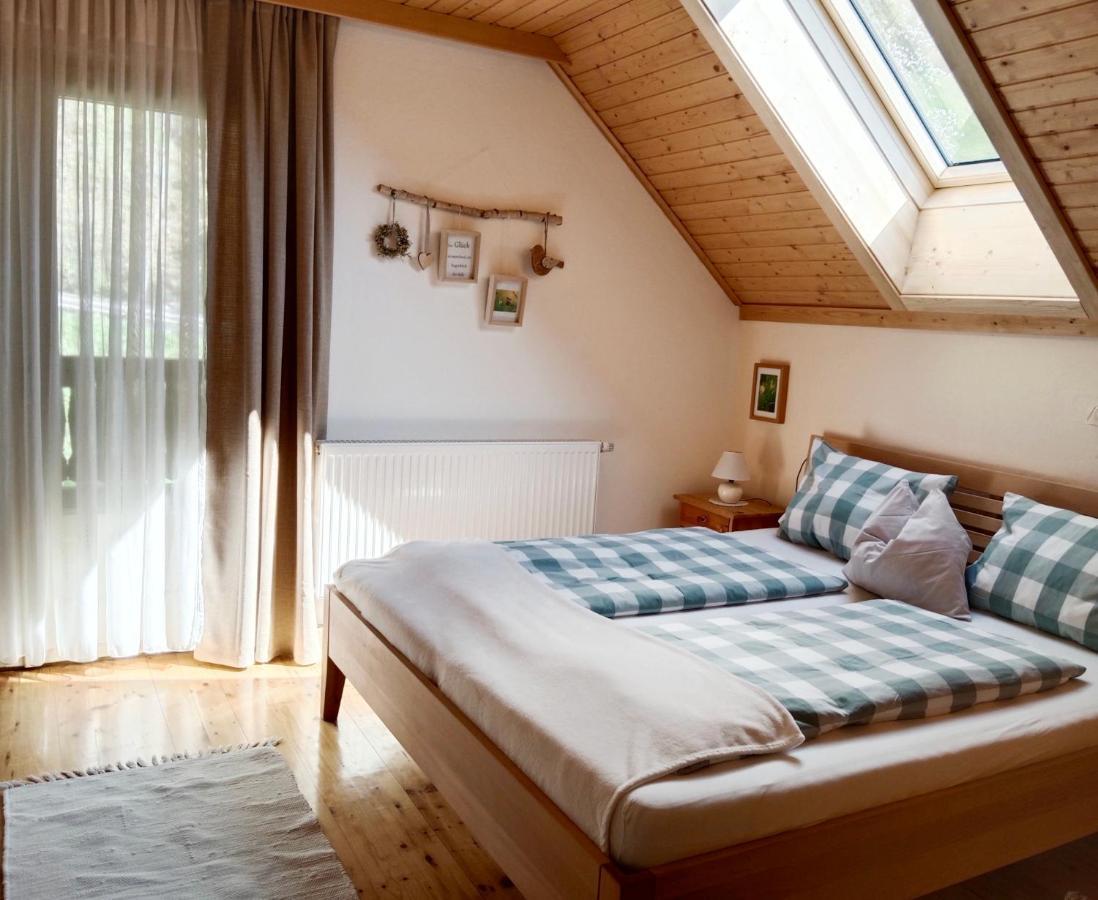 Bergbauernhof Stauder - Hirschbergalpakas Vila Lendorf Quarto foto
