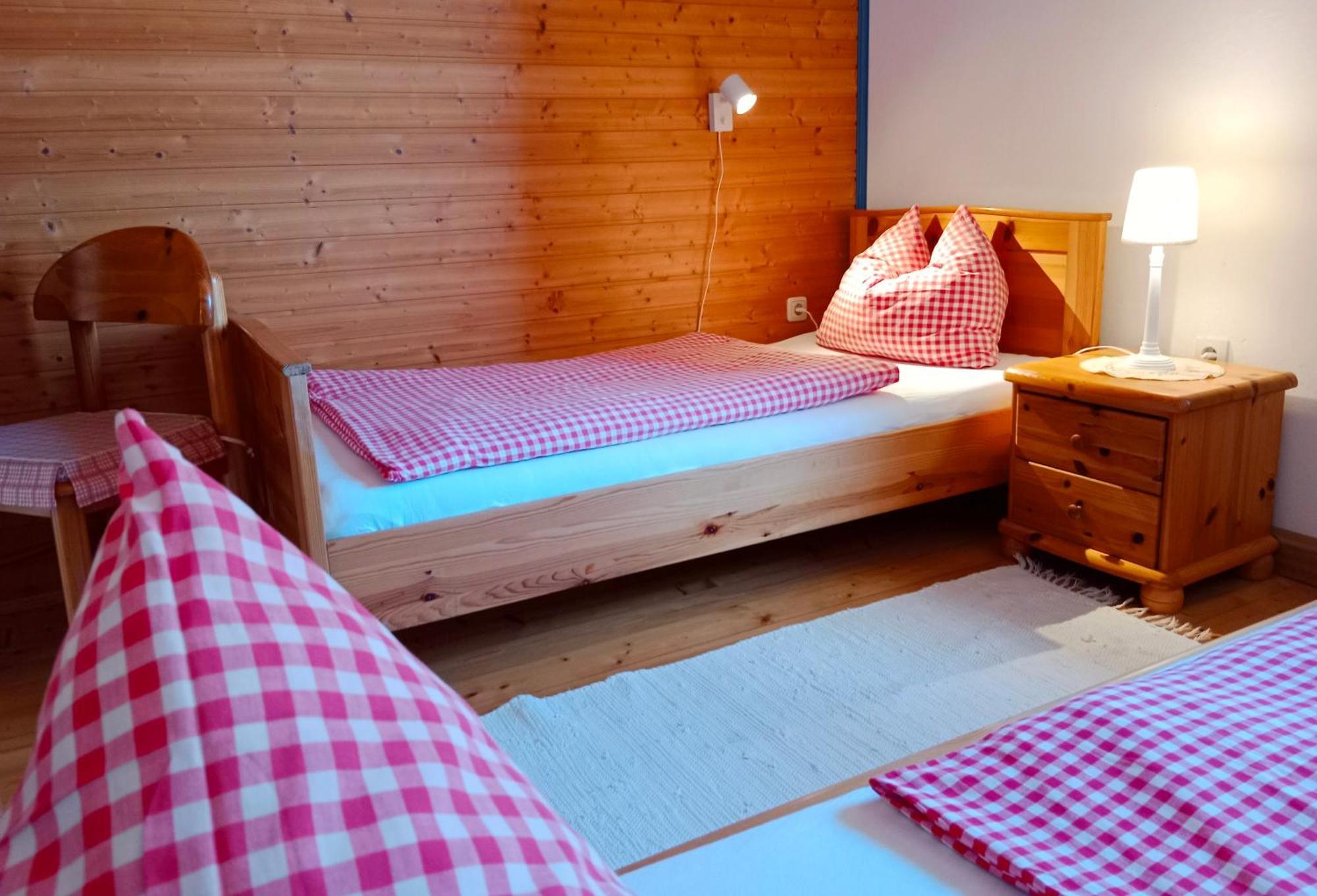 Bergbauernhof Stauder - Hirschbergalpakas Vila Lendorf Quarto foto
